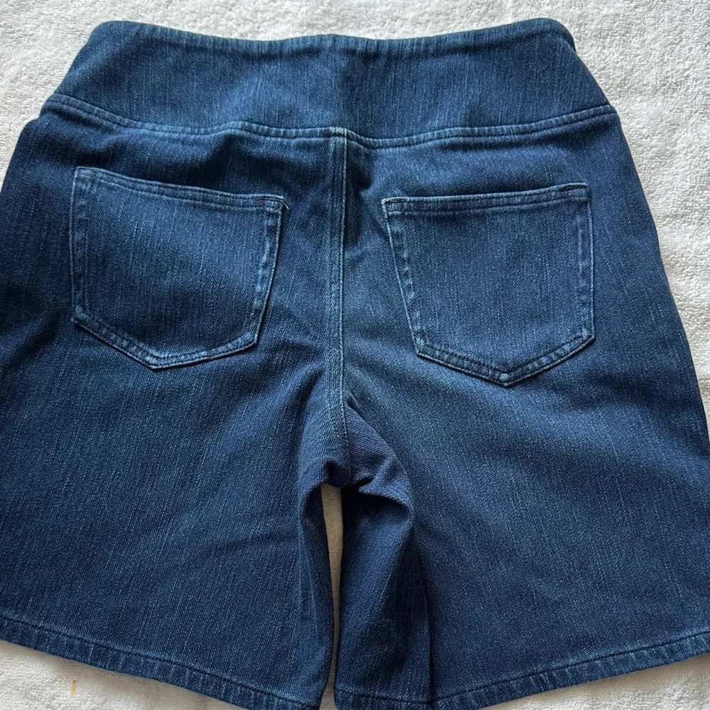 Belle by Kim Gravel Indigo Pull-On Denim Bermuda Shorts - Picture 3 of 3